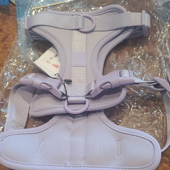 Lavender Pet Harness with Adjustable Straps - Picture 4 of 5